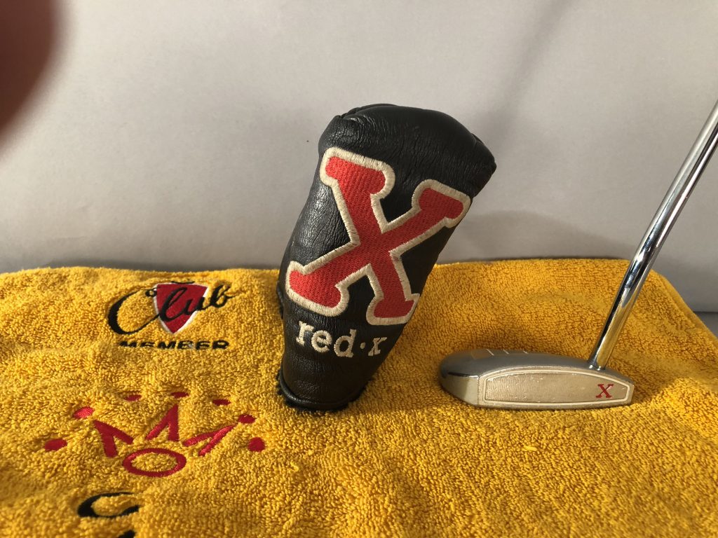 Putter Scotty Cameron Red X3 34 pouces avec couvre-chef droitier
