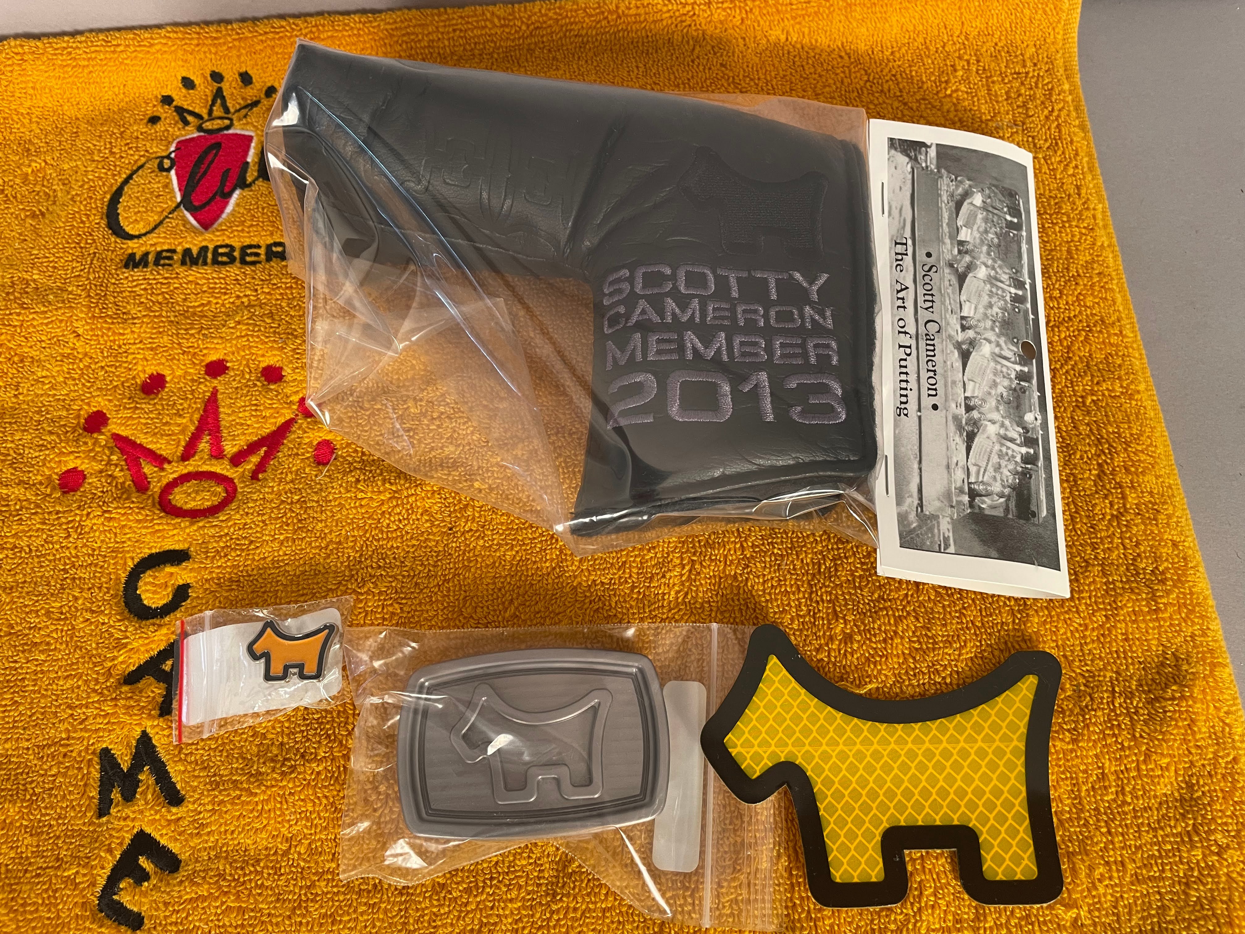 希少品‼️Scotty Cameron Club Member ゴルフバッグ Scotty Cameron 2013 Club Cameron Membership Kit (NEW) (SOLD